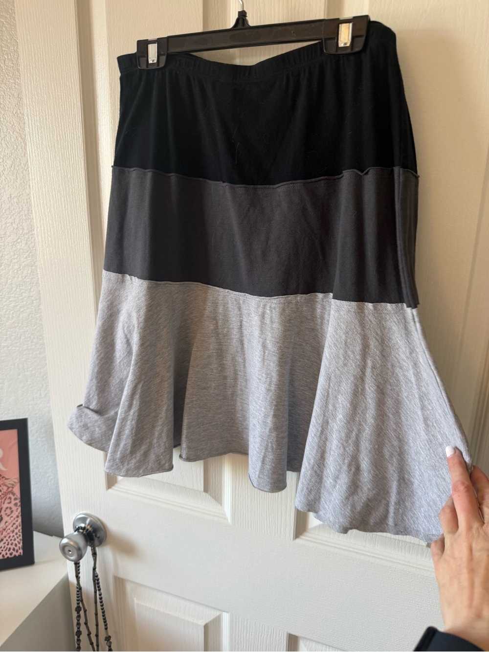 Necessitees Color Block Tiered Skirt Black Gray Size L Made in USA - Picture 4 of 10